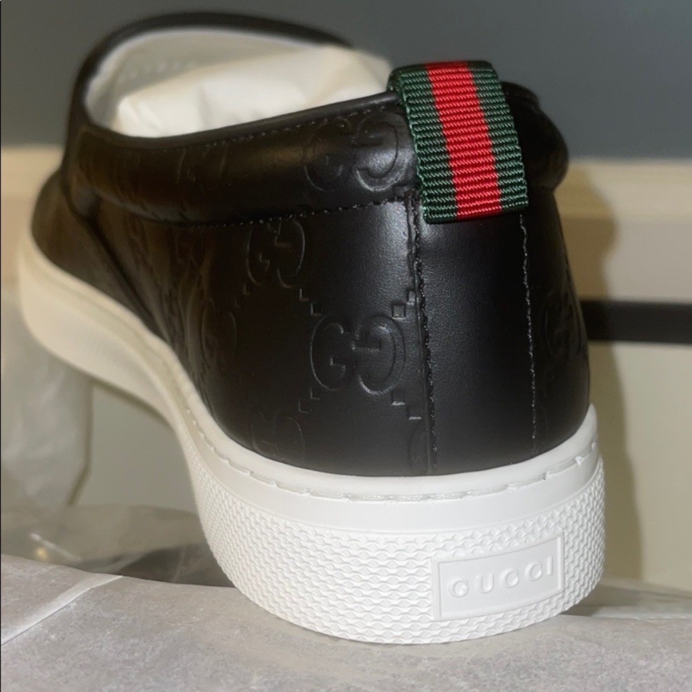 Gucci Logo Embossed Slip On Shoe - Picture 5 of 9